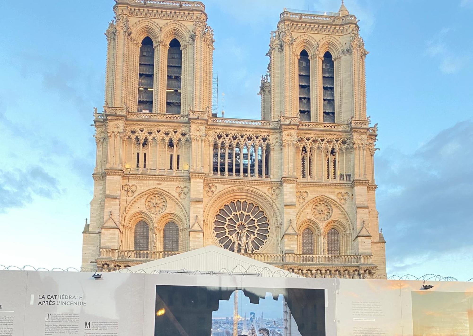 Chic Appartement 2 Bedrooms Phantheon Notre Dame París Exterior foto